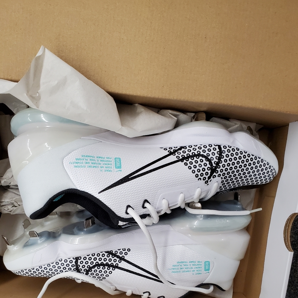 Mike Trout Cleats